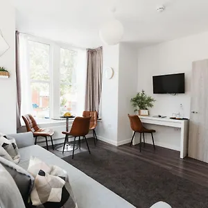 Апарт-отель Design Lytham, Литам-Сент-Эннс
